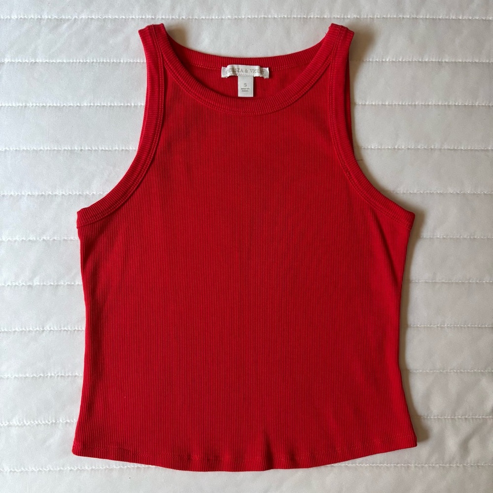 Chelsea & Violet Crew Neck Tank Top